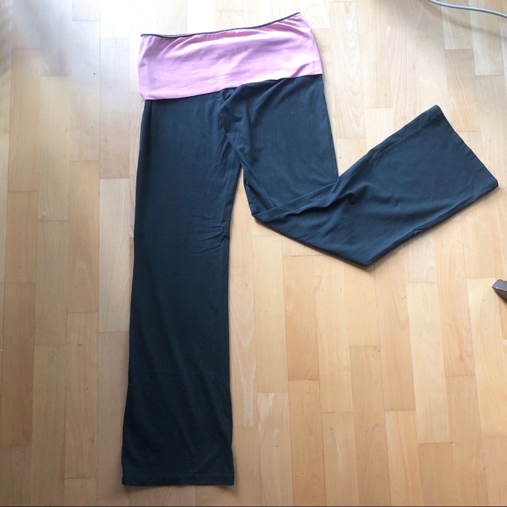 Victoria’s Secret Pink Yoga Black Pants Size L